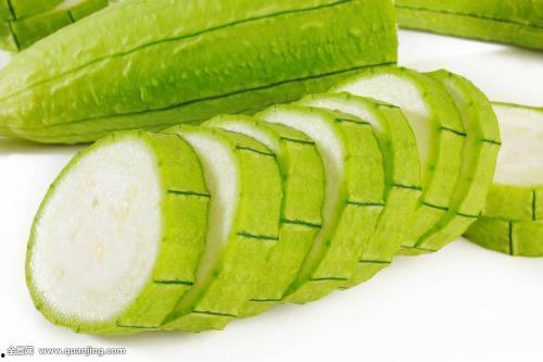 更年期吃瓜,吃瓜也能养生，揭秘瓜类食物的神奇功效
